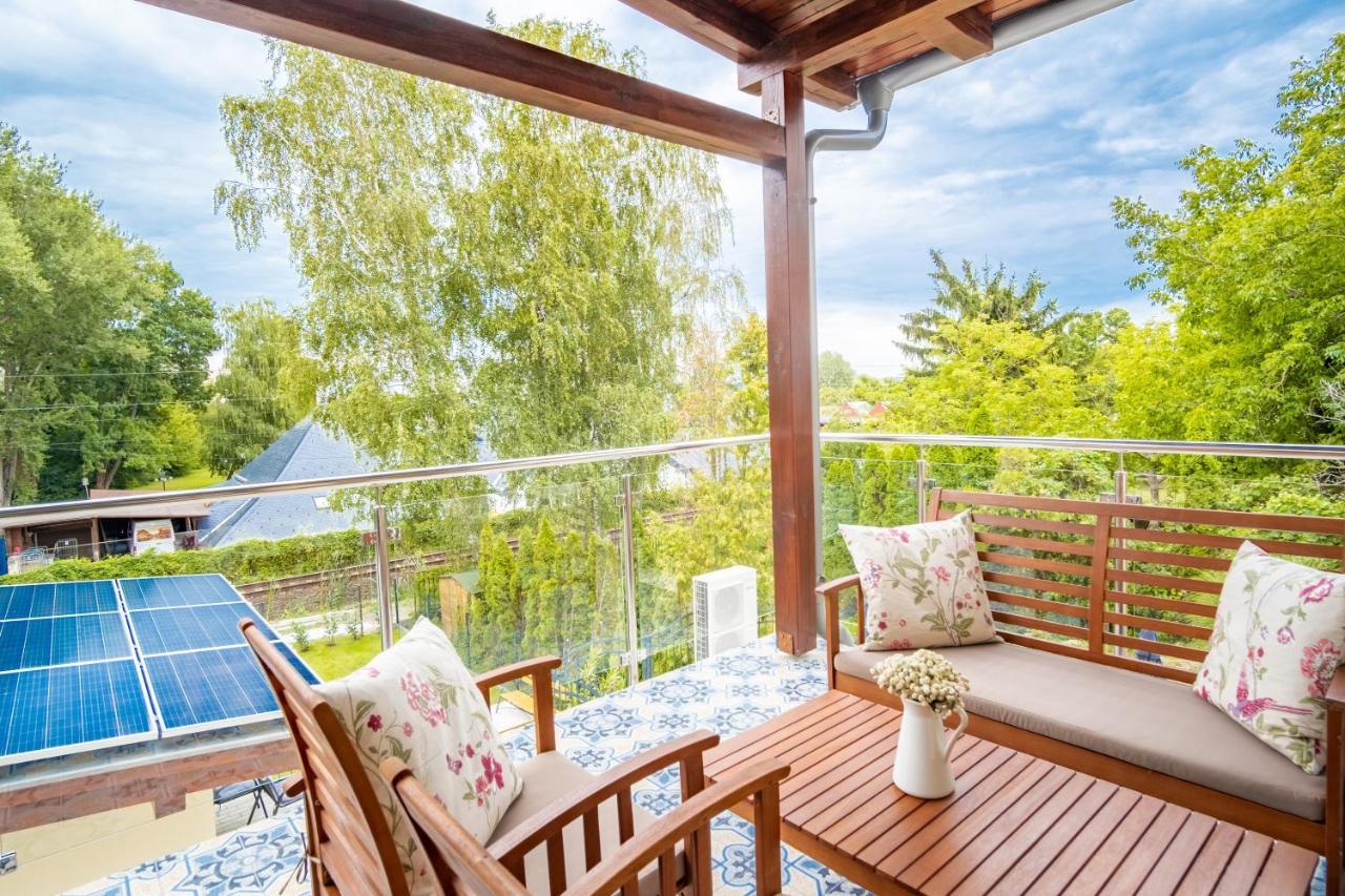 Kiss-Henezi Guest House Keszthely Exterior photo